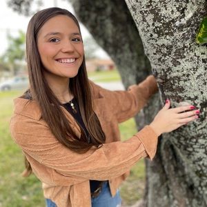 Meet your Posher, Cam